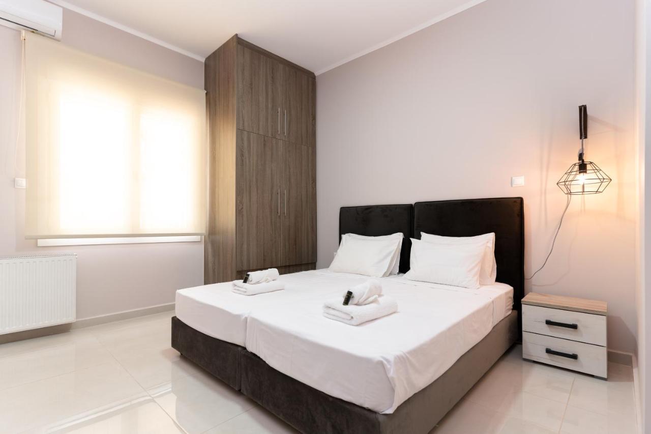 Cosy 2Br Apartment Next To Bars & Restaurants Атина Екстериор снимка
