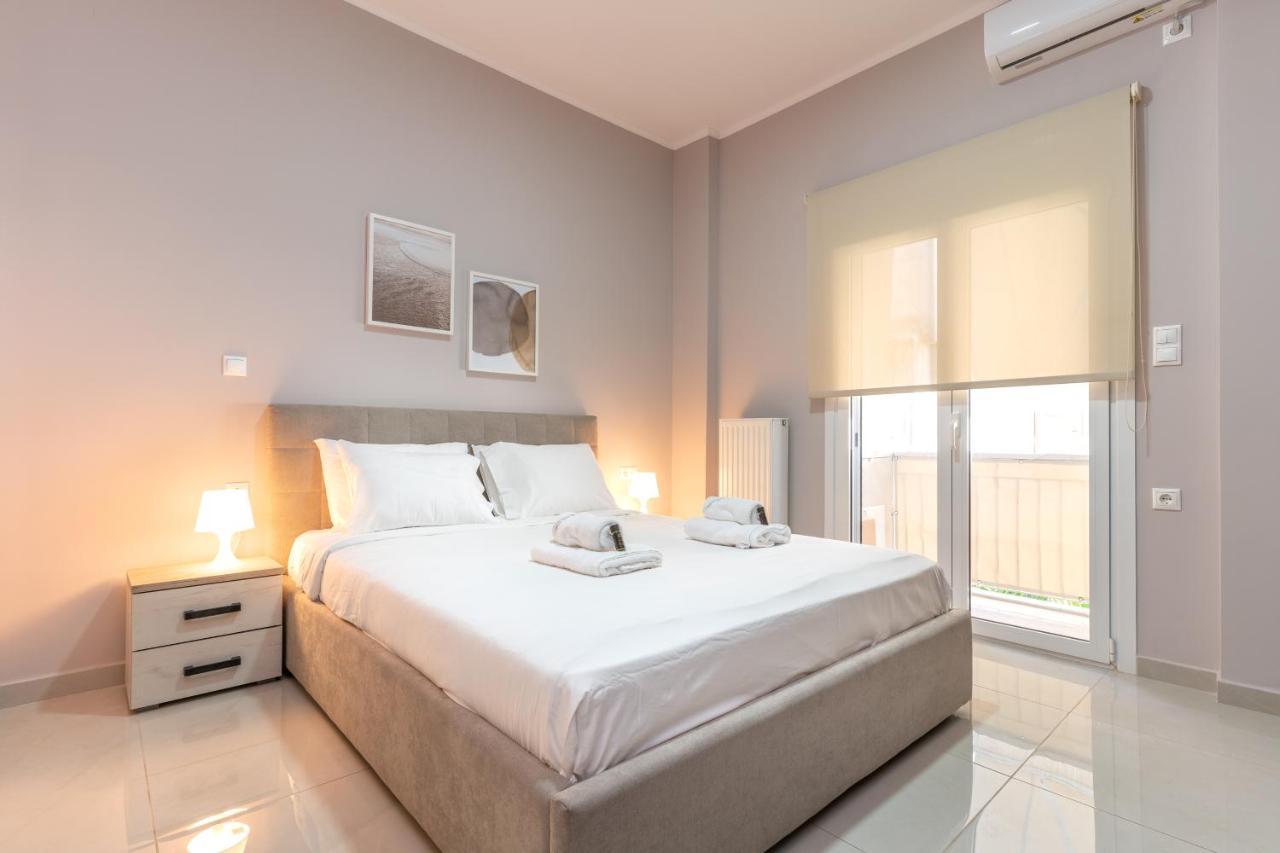 Cosy 2Br Apartment Next To Bars & Restaurants Атина Екстериор снимка